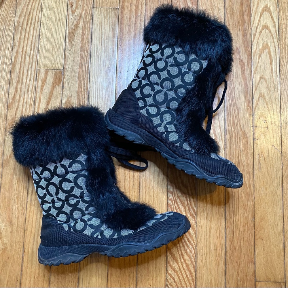 Rare Coach Jennie Winter Boots with fur lined trim